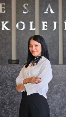 Gamze Kuru